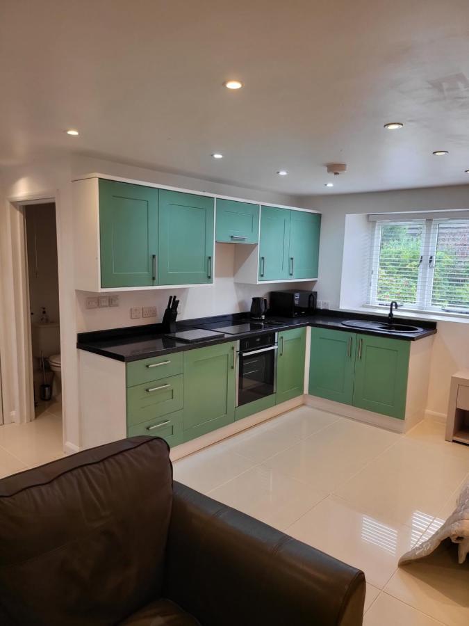 Beautiful One Bed Studio Flat - Dog Friendly Bridgwater Exteriör bild