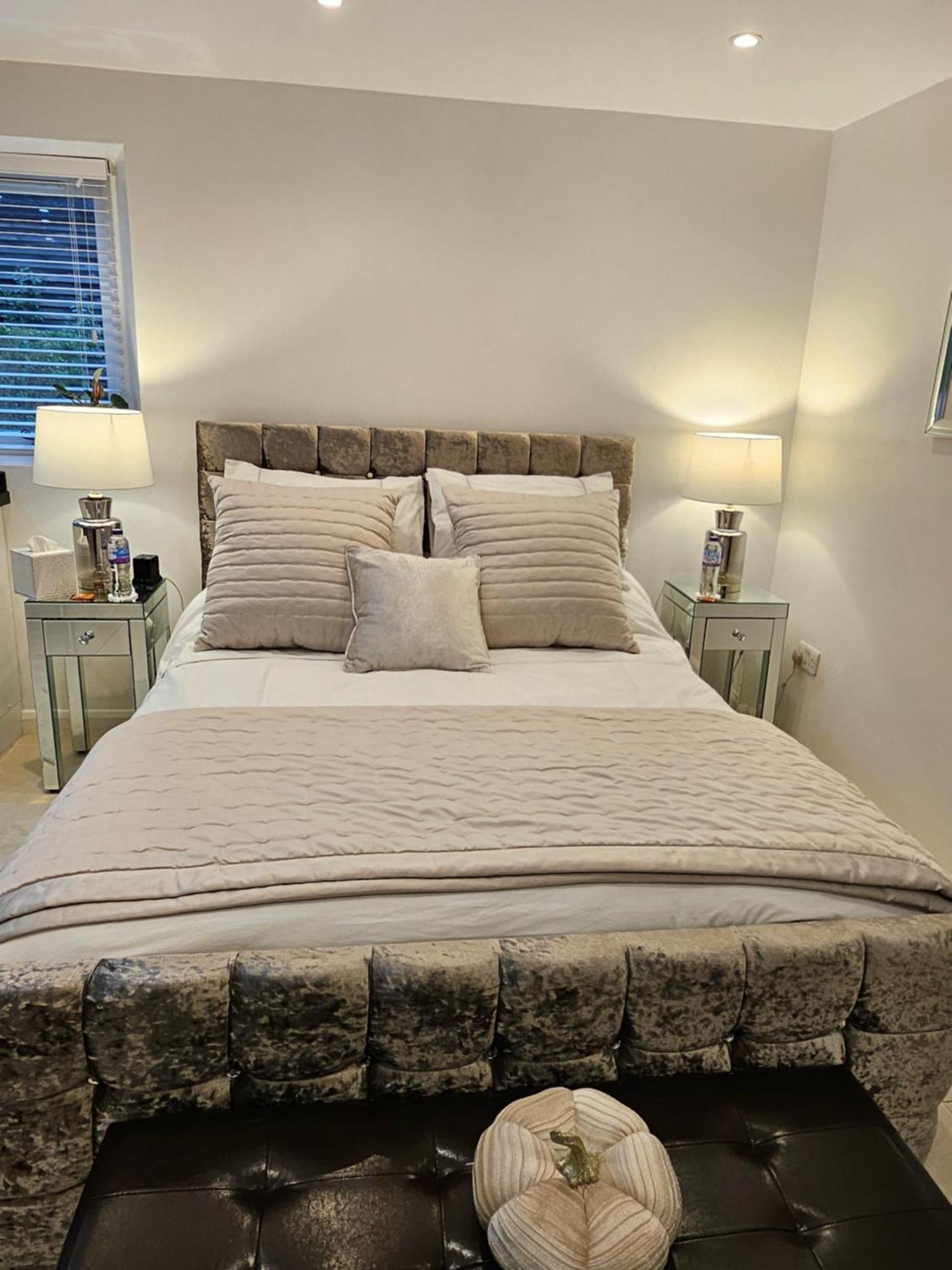 Beautiful One Bed Studio Flat - Dog Friendly Bridgwater Exteriör bild